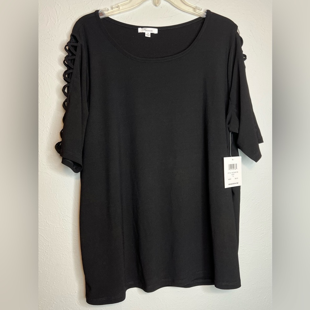 NWT 89th Madison Women's 1X Black Short Sleeve Polyester Spandex Shirt Blouse